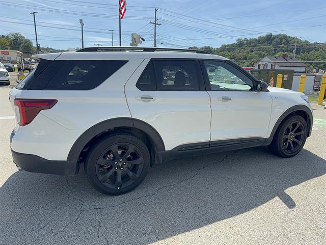 Certified 2024 Ford Explorer ST-Line w/ Class IV Trailer Tow Package AWD/4WD image 3