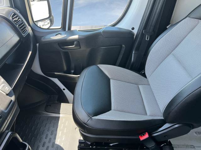 Used 2025 RAM ProMaster 3500 w/ Convenience Group FWD image 15