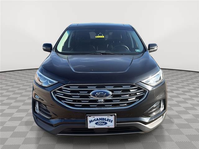 Certified 2019 Ford Edge Titanium w/ Equipment Group 301A AWD/4WD image 20