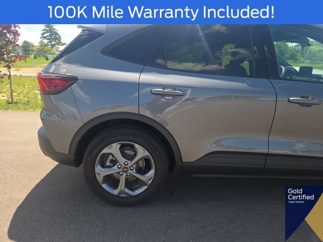 Certified 2025 Ford Escape ST-Line AWD/4WD image 11