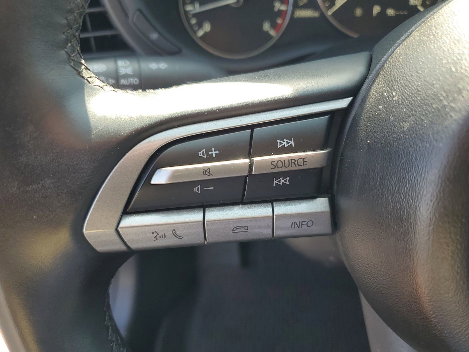 Used 2022 MAZDA CX-30 AWD 2.5 S w/ Select Package image 19