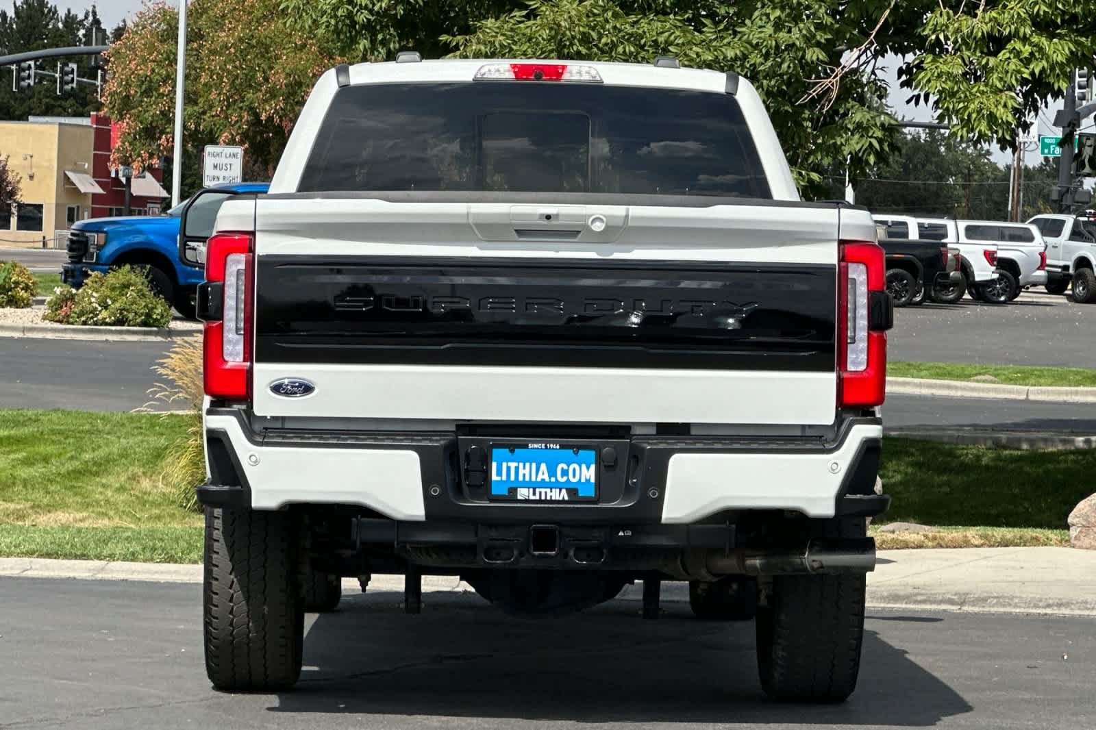 Certified 2026 Ford F350 Platinum AWD/4WD image 7