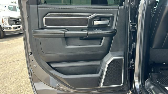 Used 2023 RAM 2500 Laramie w/ Night Edition AWD/4WD image 14