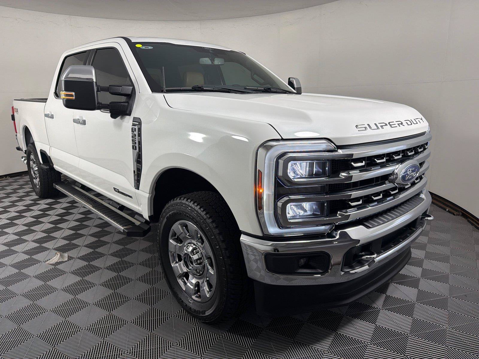 Certified 2024 Ford F250 Lariat w/ Chrome Package AWD/4WD image 10