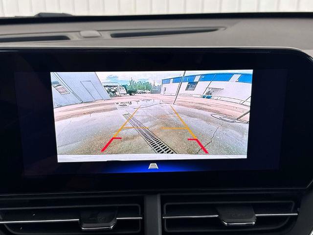 Used 2025 Chevrolet Trax RS w/ Sunroof Package FWD image 30