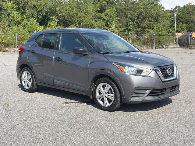 Used 2020 Nissan Kicks S FWD image 1
