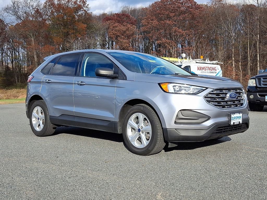Certified 2022 Ford Edge SE