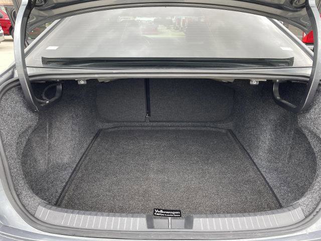 Used 2019 Volkswagen Jetta R-Line image 34