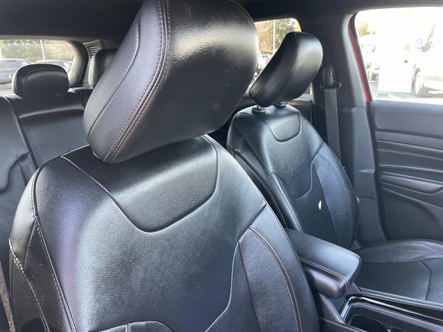 Used 2022 Jeep Compass Limited image 37