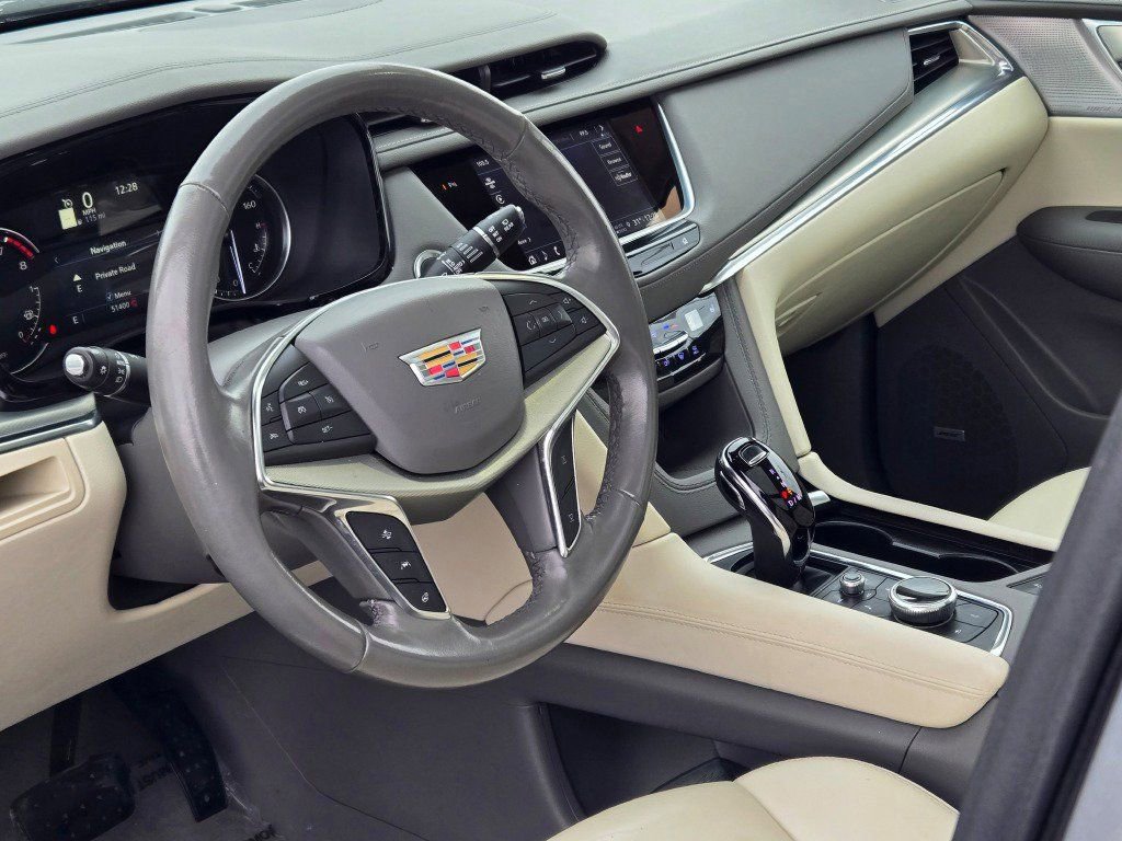 Used 2023 Cadillac XT5 Premium Luxury image 21