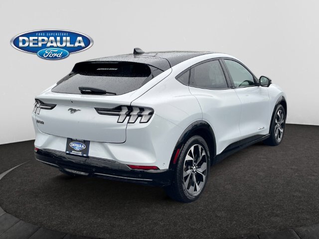 Certified 2023 Ford Mustang Mach-E Premium AWD/4WD image 7