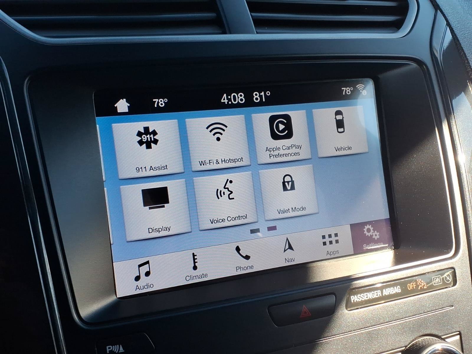Certified 2019 Ford Explorer XLT w/ Equipment Group 202A AWD/4WD image 23