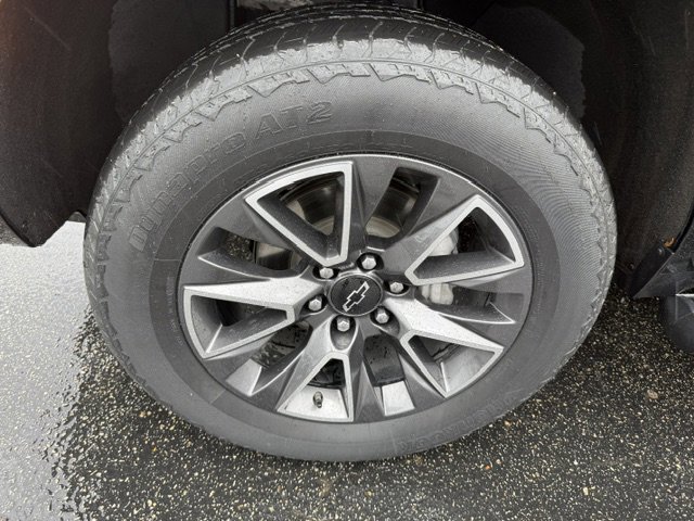 Used 2024 Chevrolet Tahoe Z71 w/ Off-Road Capability Package image 8