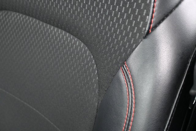 Certified 2025 Ford Escape ST-Line FWD image 13