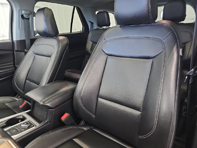 Certified 2020 Ford Explorer XLT w/ Equipment Group 202A AWD/4WD image 42