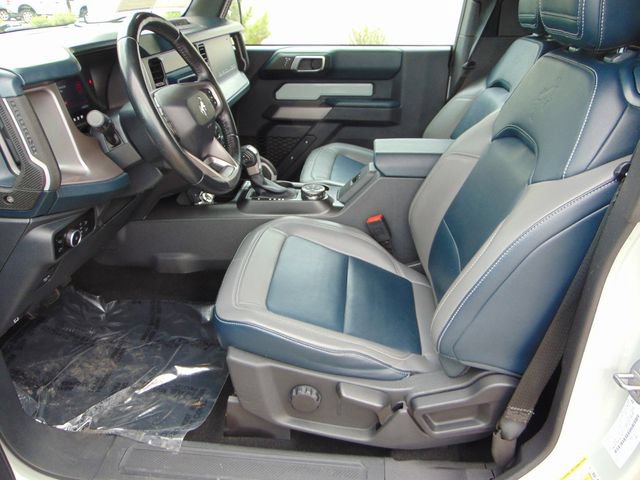 Certified 2023 Ford Bronco Outer Banks w/ Sasquatch Package AWD/4WD image 10