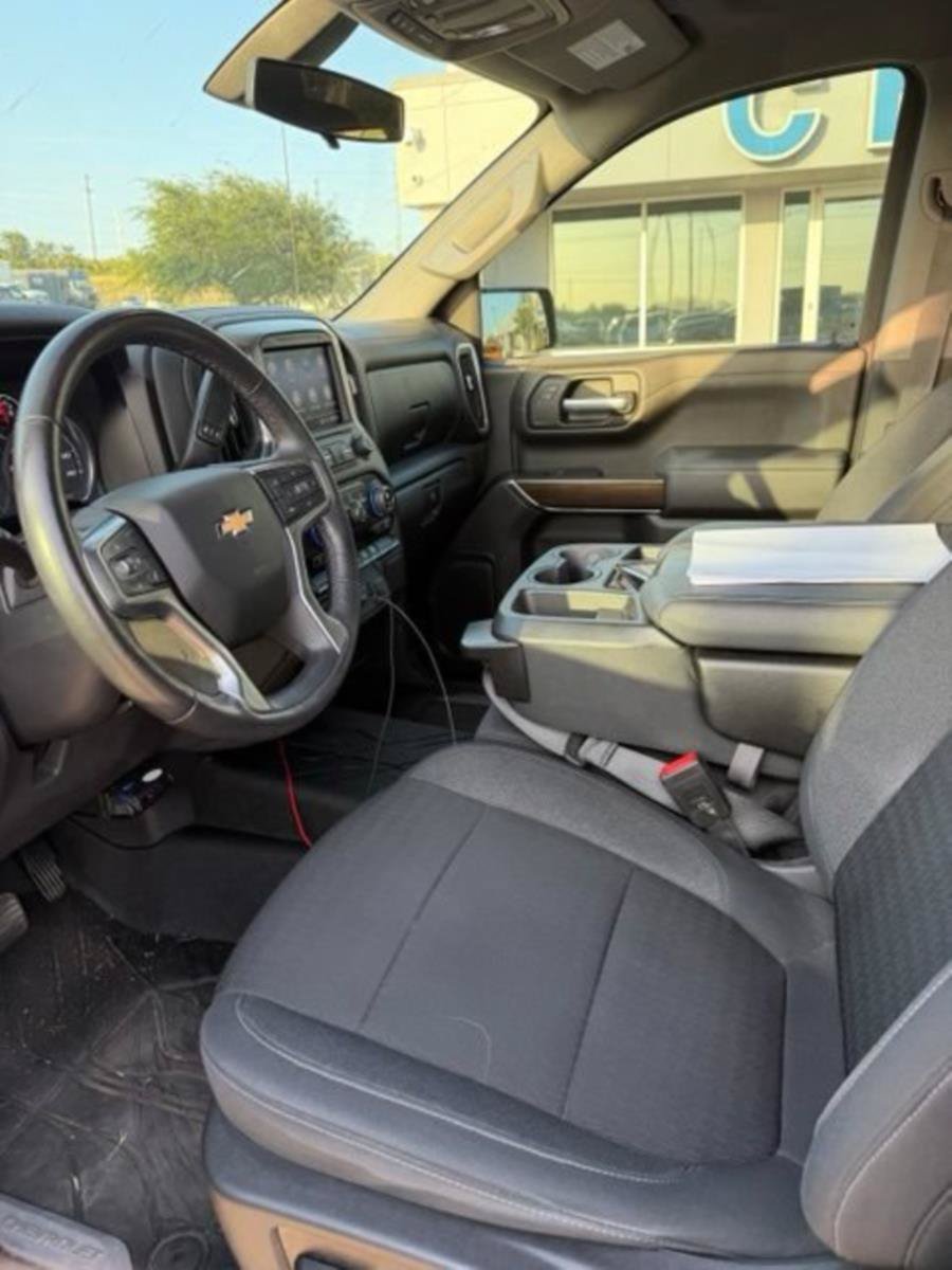 Used 2021 Chevrolet Silverado 1500 LT w/ LPO, Liner Protection Package RWD image 2