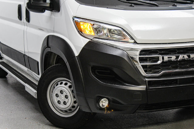 Used 2025 RAM ProMaster 2500 w/ U-Haul Equipment Group FWD image 2