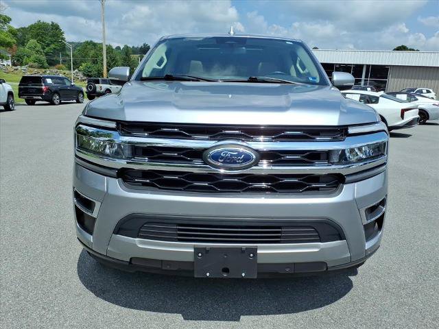 Certified 2024 Ford Expedition Limited AWD/4WD image 7