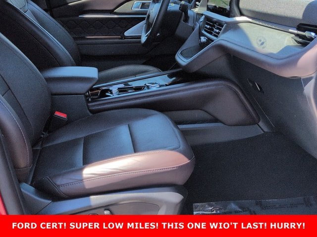 Certified 2026 Ford Explorer Platinum w/ LUX Leather Package AWD/4WD image 28