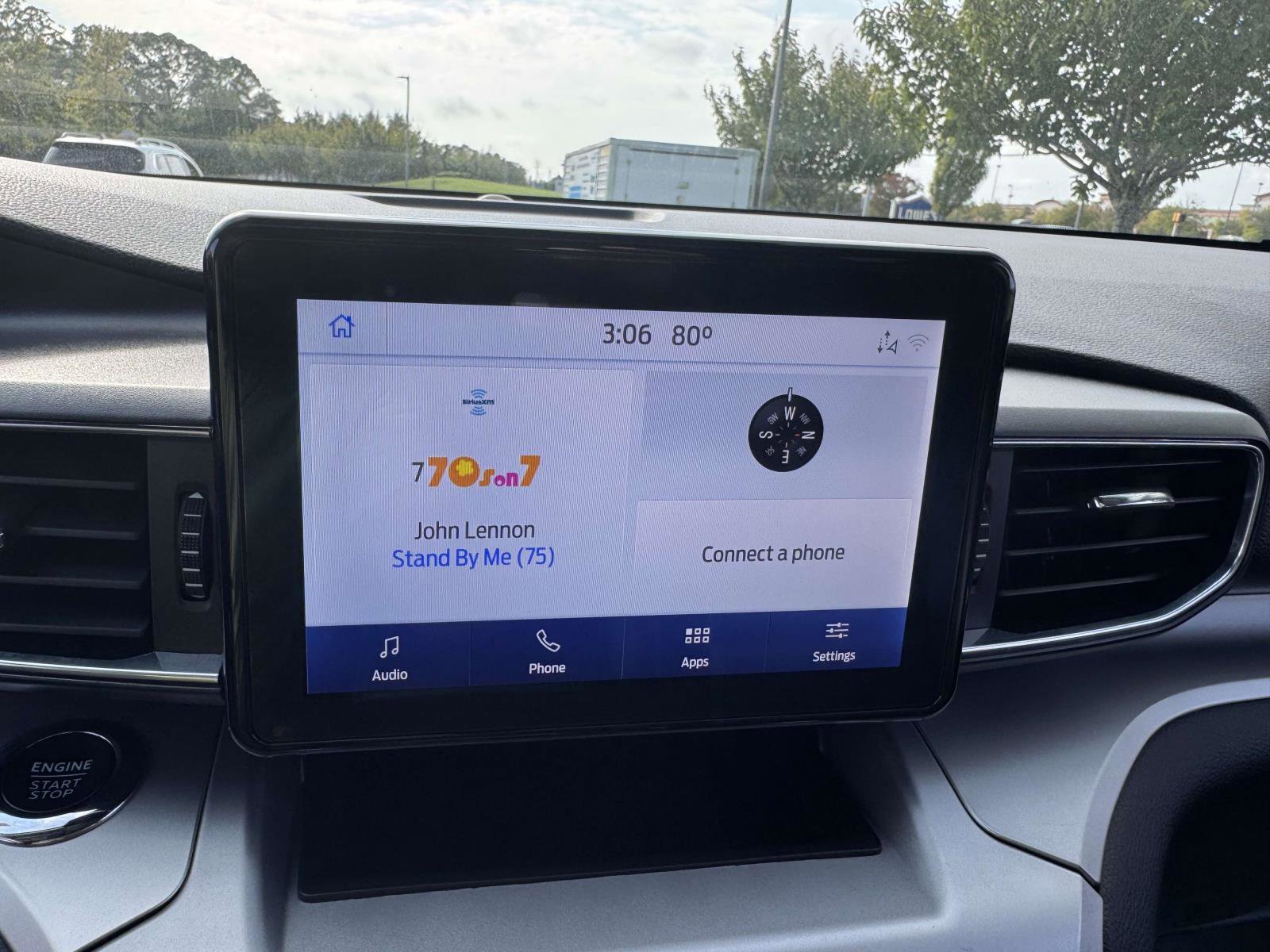 Certified 2022 Ford Explorer XLT w/ Equipment Group 202A image 23