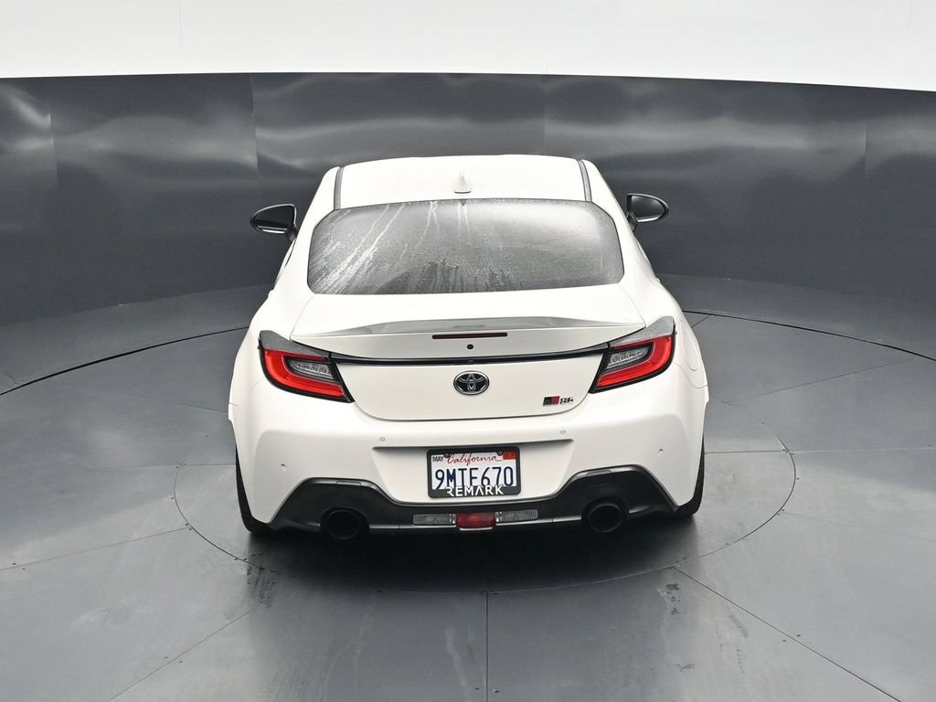 Used 2024 Toyota GR86 Premium RWD image 37