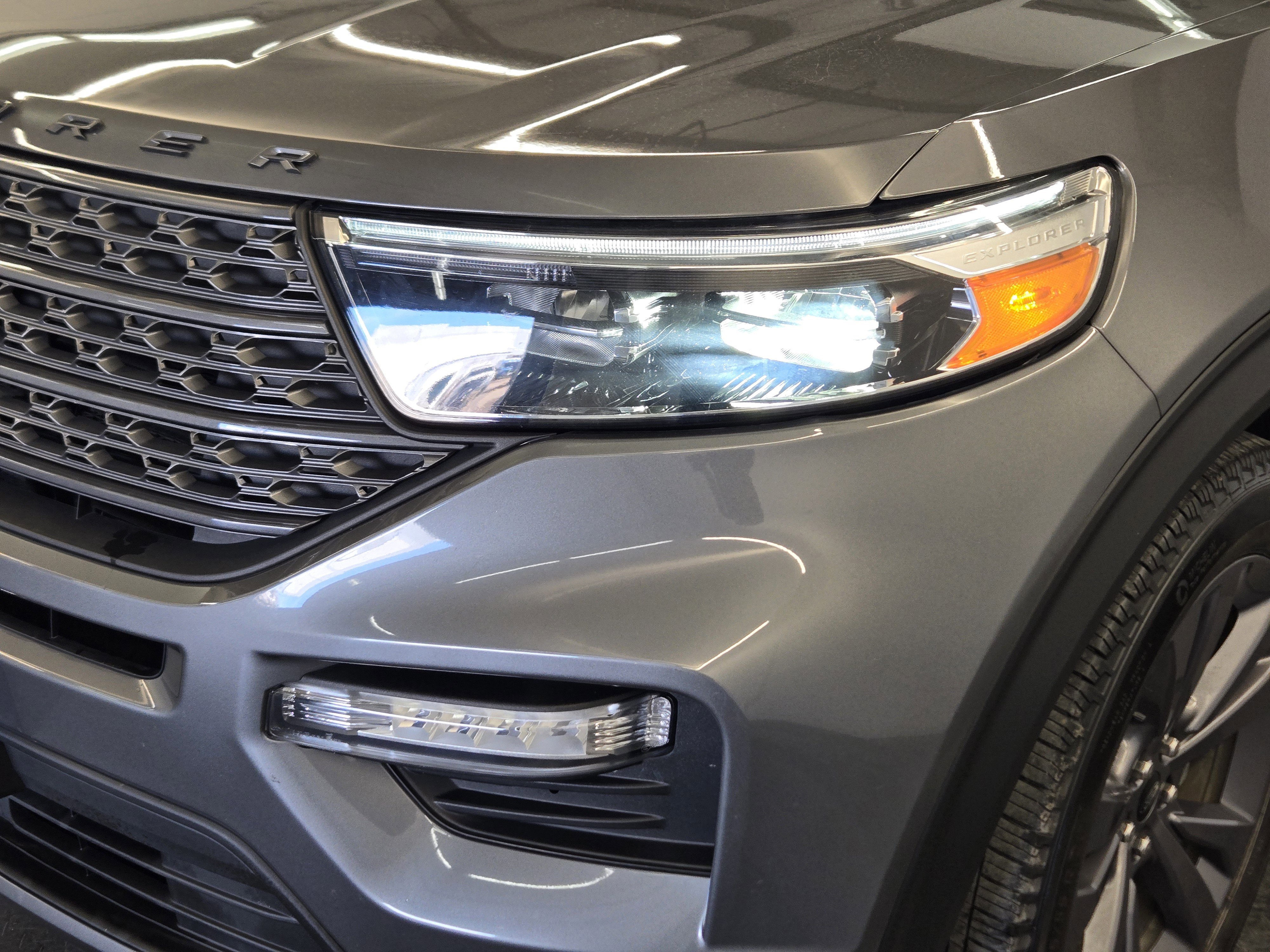 Certified 2023 Ford Explorer XLT w/ Equipment Group 202A image 8