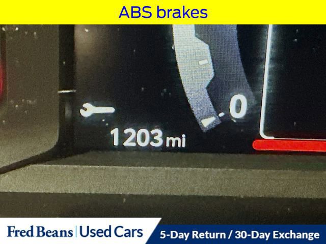 Used 2024 Toyota Tacoma SR AWD/4WD image 15