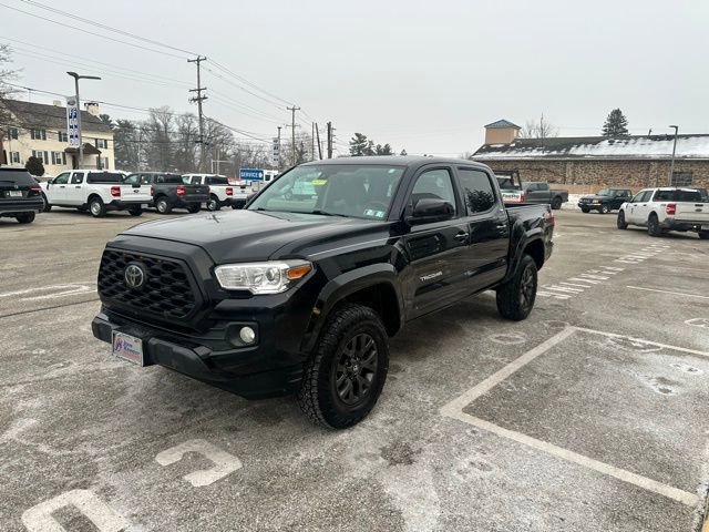 Used 2022 Toyota Tacoma SR5 image 2