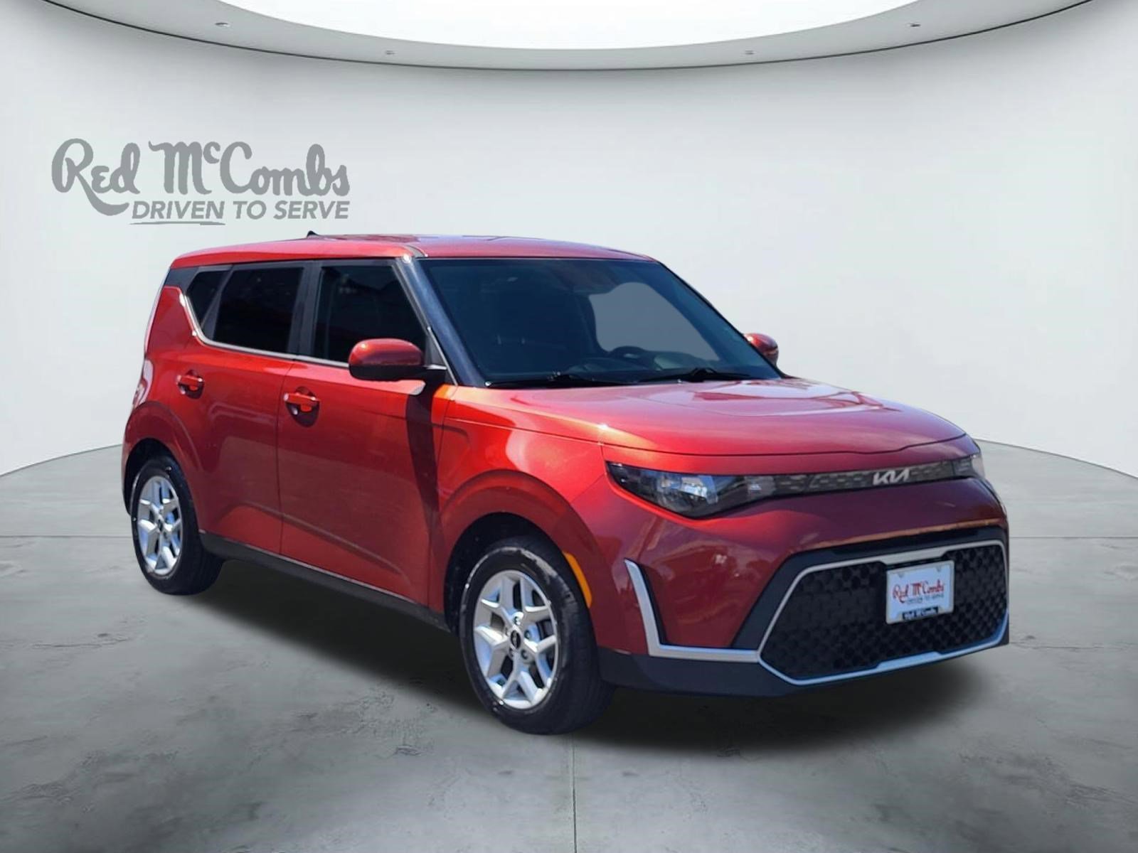 Used 2025 Kia Soul LX w/ LX Technology Package FWD image 1