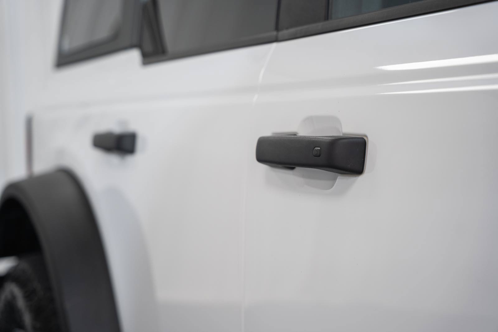 Certified 2024 Ford Bronco Wildtrak AWD/4WD image 18