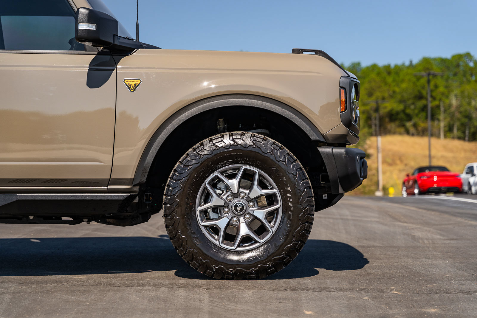Certified 2025 Ford Bronco Badlands AWD/4WD image 9