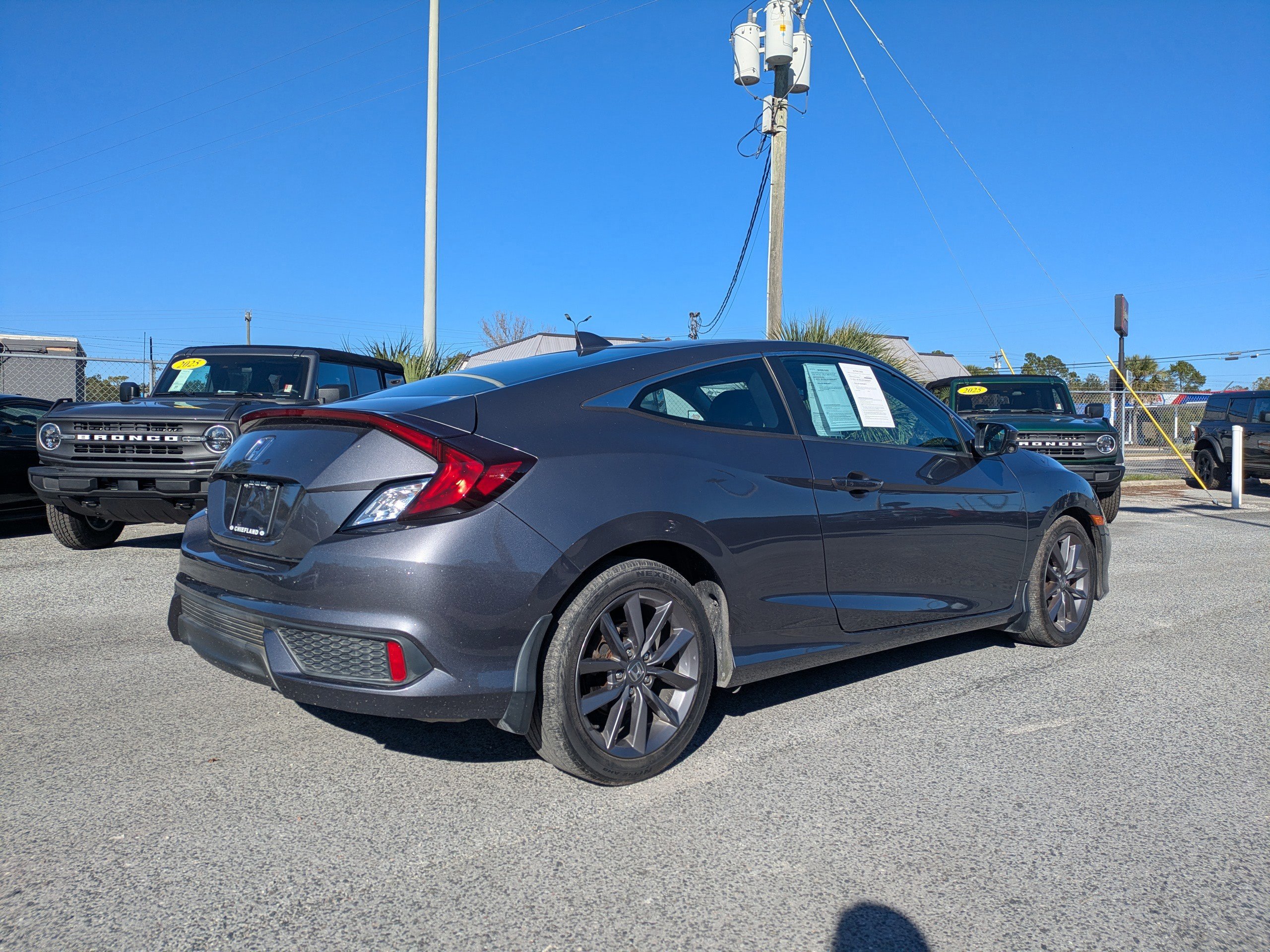 Used 2019 Honda Civic EX image 5