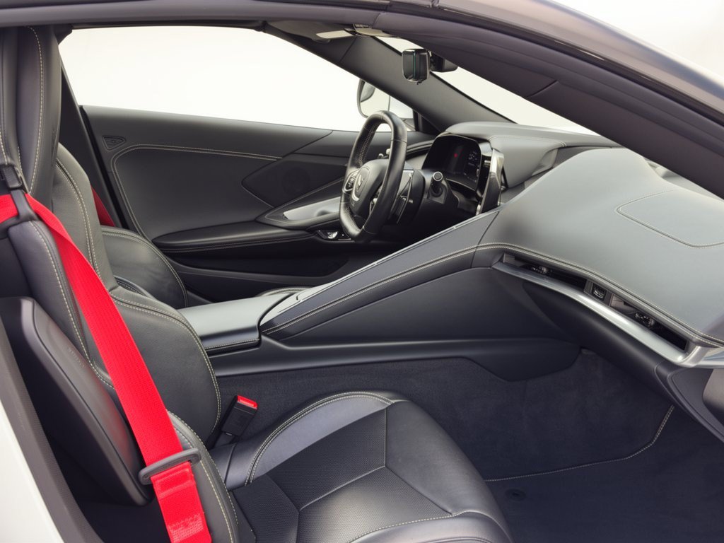 Used 2024 Chevrolet Corvette Stingray Coupe w/ 1LT RWD image 30