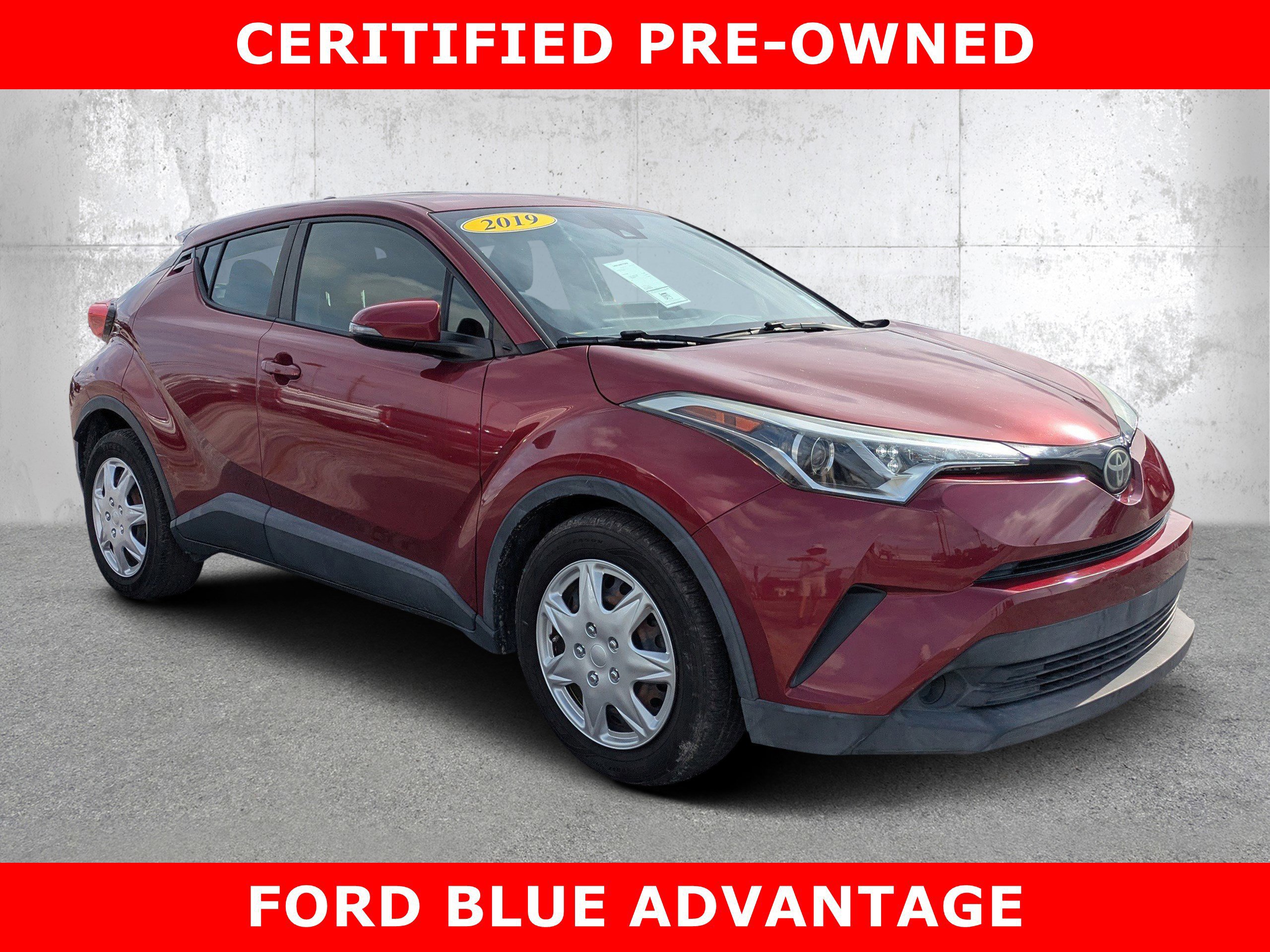 Used 2019 Toyota C-HR LE image 7