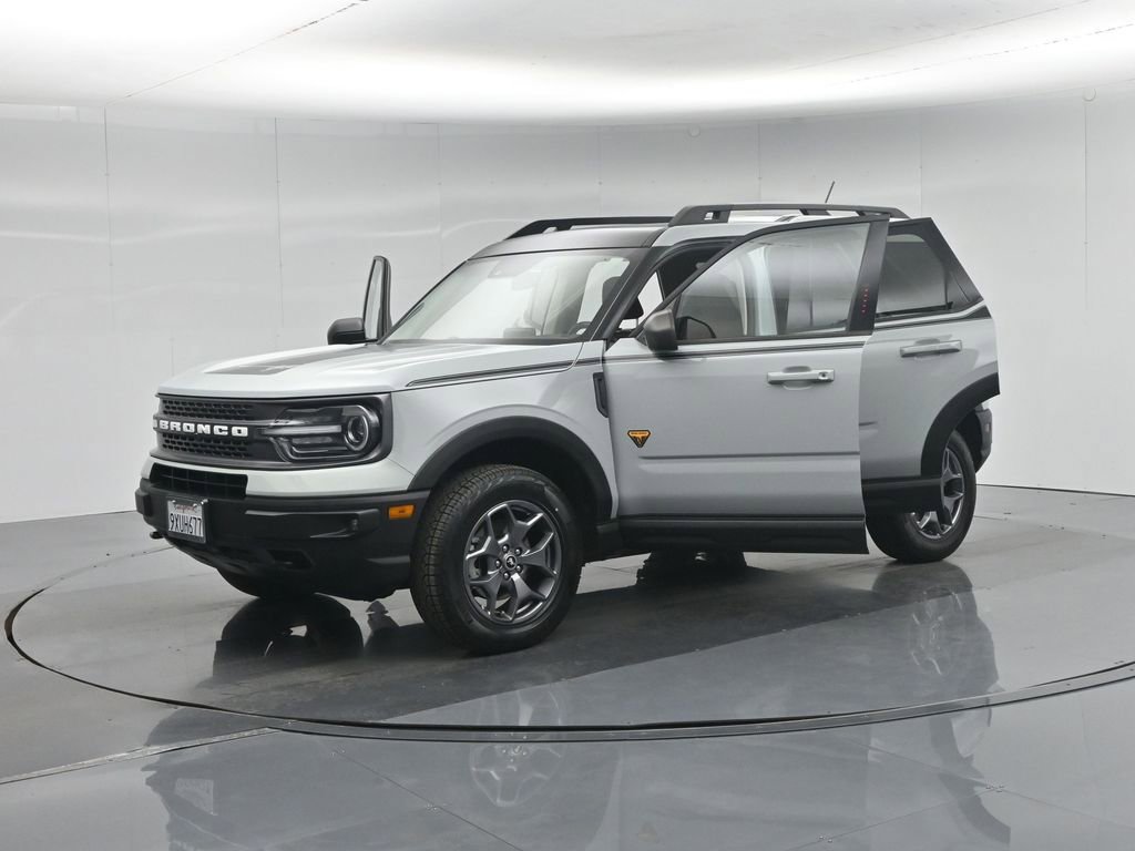 Certified 2023 Ford Bronco Sport Badlands w/ Premium Package AWD/4WD image 35