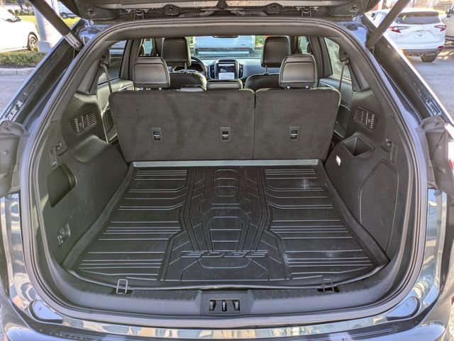 Certified 2022 Ford Edge ST w/ Equipment Group 401A image 13