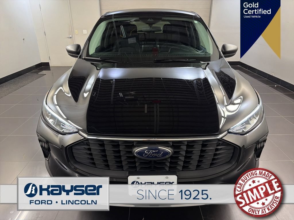 Certified 2023 Ford Escape Active AWD/4WD image 2