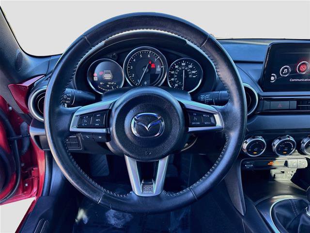 Used 2021 MAZDA MX-5 Miata RF Grand Touring RWD image 12