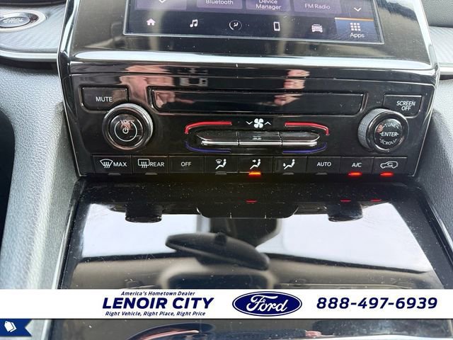 Used 2023 Jeep Grand Cherokee L Laredo image 26