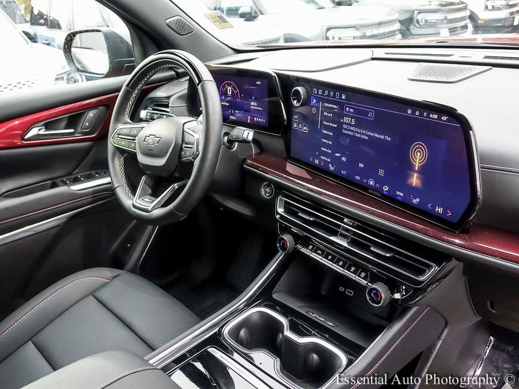 Used 2025 Chevrolet Traverse Z71 w/ Enhanced Driving Package image 27