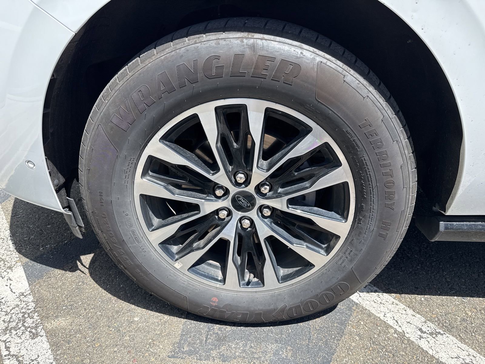 Certified 2025 Ford Expedition Max Platinum AWD/4WD image 17