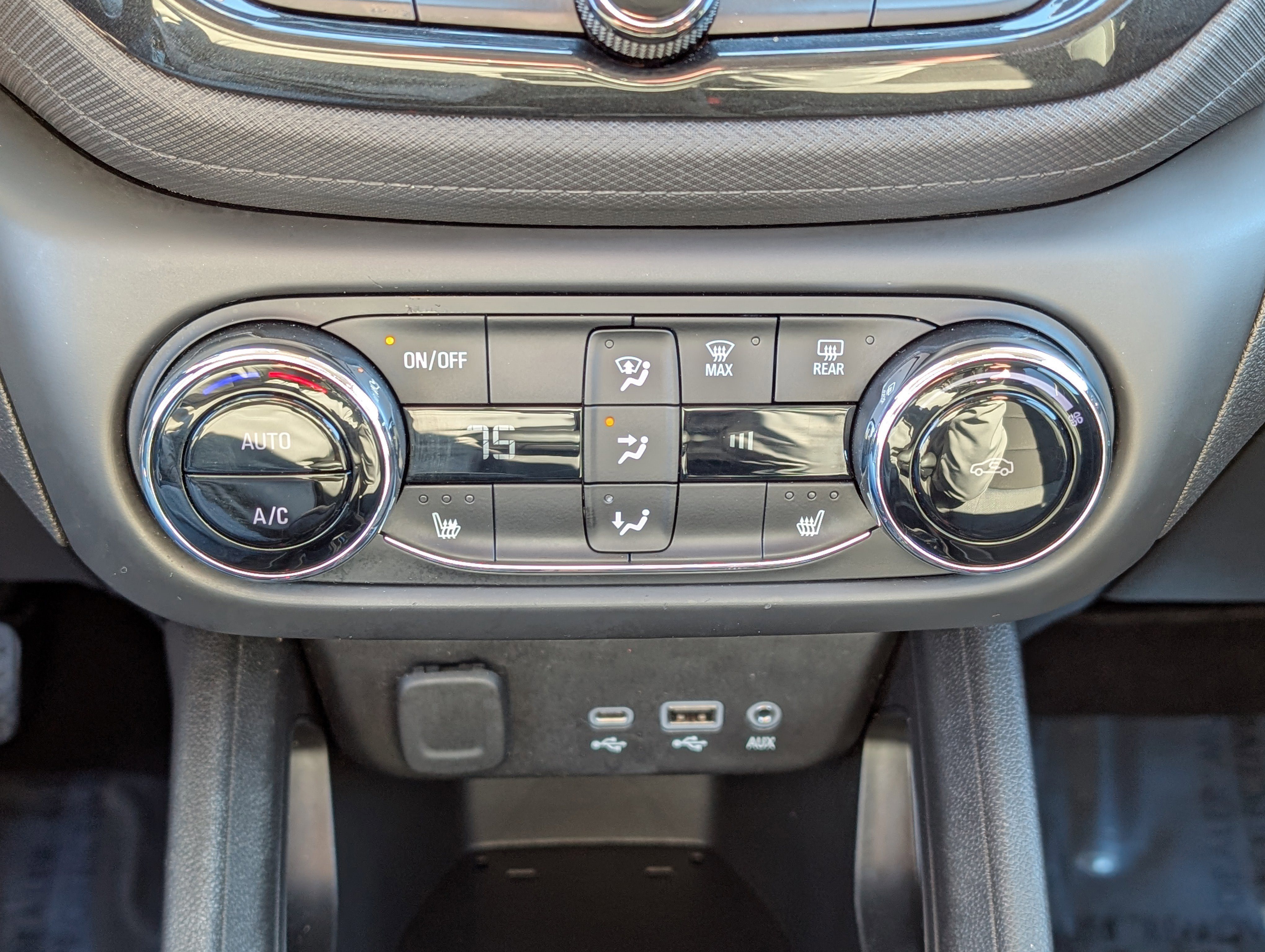 Used 2023 Chevrolet TrailBlazer LT w/ Convenience Package image 25