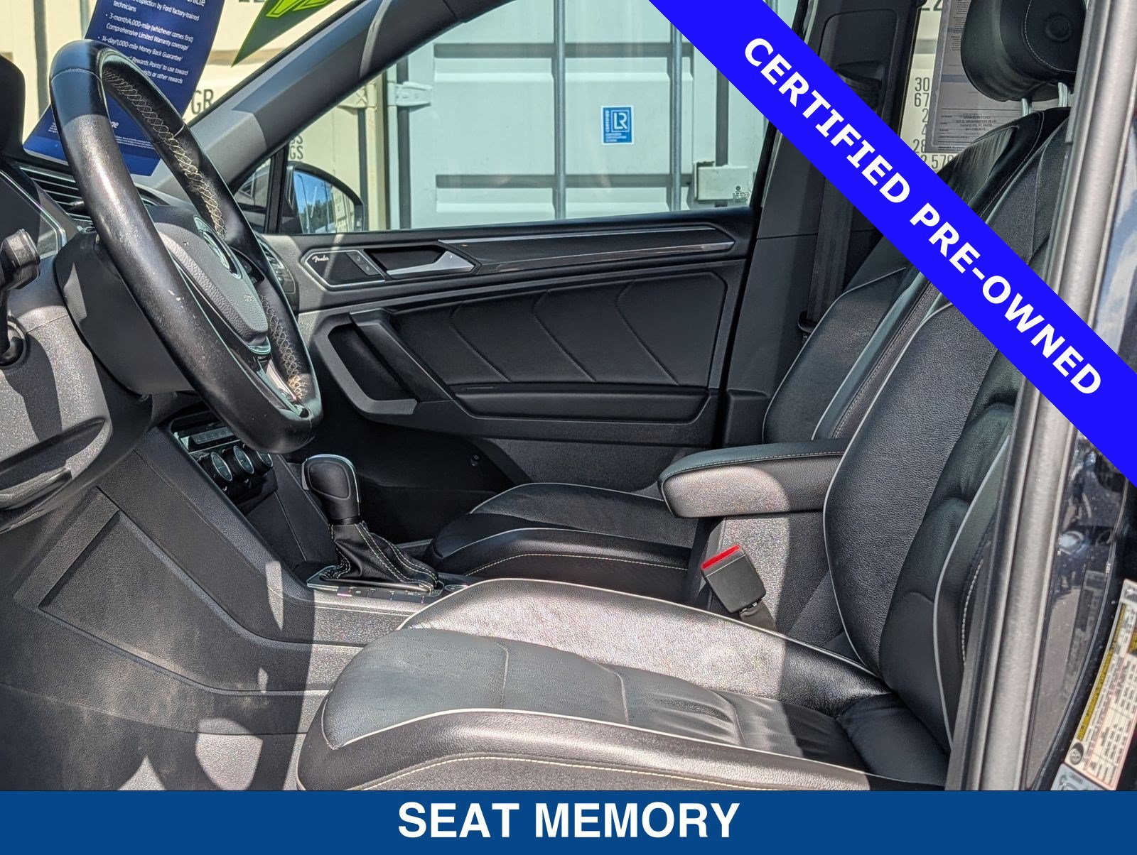 Used 2021 Volkswagen Tiguan SEL Premium R-Line AWD/4WD image 23