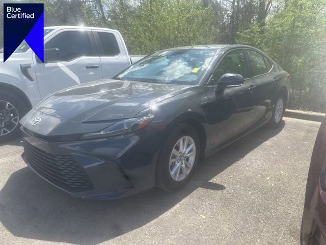 Used 2026 Toyota Camry LE w/ Convenience Package image 1