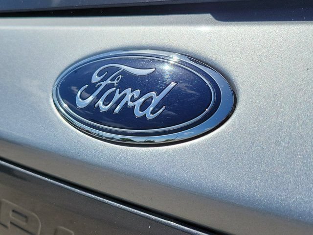 Certified 2023 Ford Explorer XLT w/ Equipment Group 202A RWD image 7