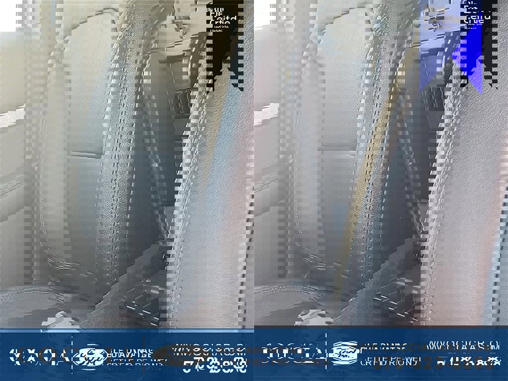 Certified 2016 Ford Explorer XLT w/ Equipment Group 202A image 22