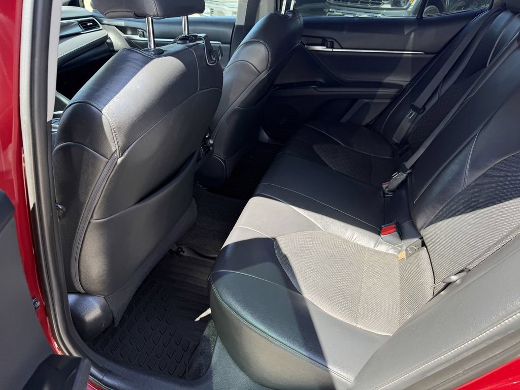 Used 2018 Toyota Camry XSE w/ Driver Assist Package FWD image 19