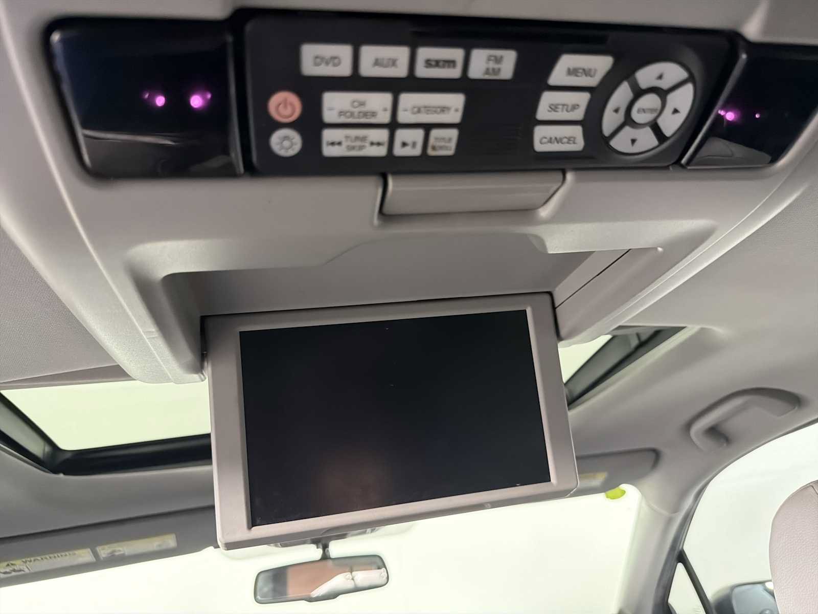 Used 2017 Nissan Titan SL RWD image 51