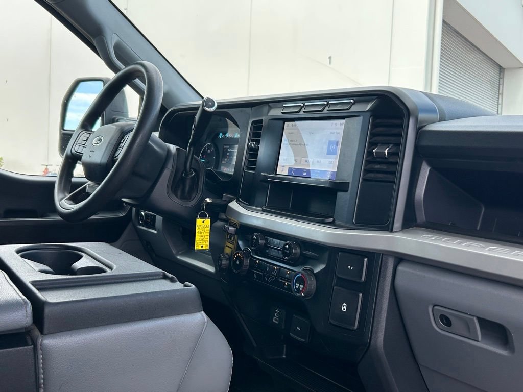 Certified 2023 Ford F350 XL w/ XL Chrome Package RWD image 24